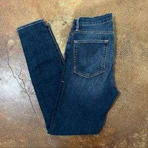 Good American Jeans - Good Legs